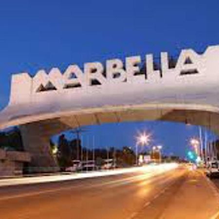 Luxurious Apartment In Puerto Banus Marbella Exterior photo