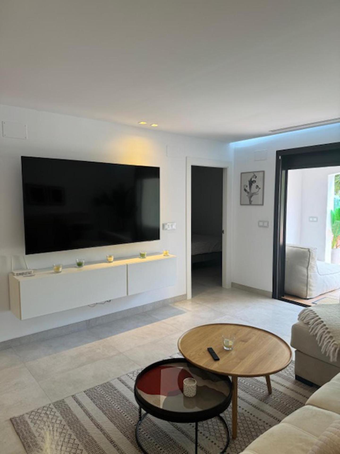 Luxurious Apartment In Puerto Banus Marbella Exterior photo